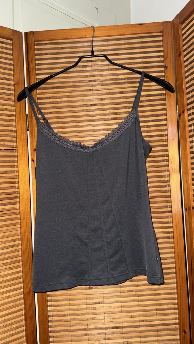 Tops: Top grau von pepper.corn, M – Gebraucht aus Gümligen von morticiaaddams