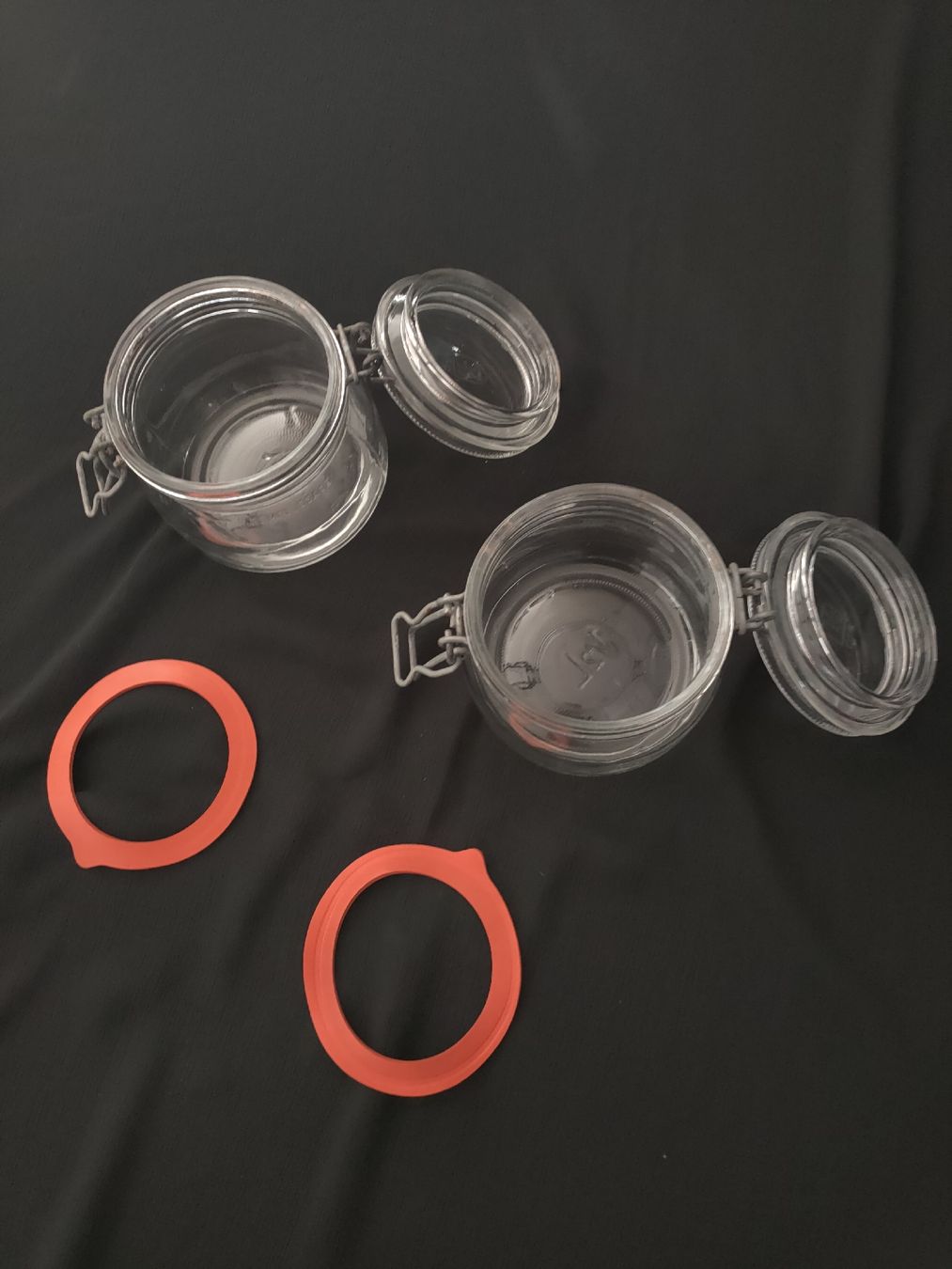 Behälter & Ähnliches: Einmachgläser Set mit Deckel und Dichtungen 0.5 lt. – Gebraucht aus Gipf-Oberfrick von minini 2