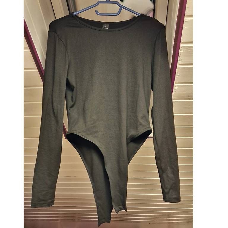 Biancheria intima: 3 langarmbodys  – Usato da Riehen venduto da Joloe 2
