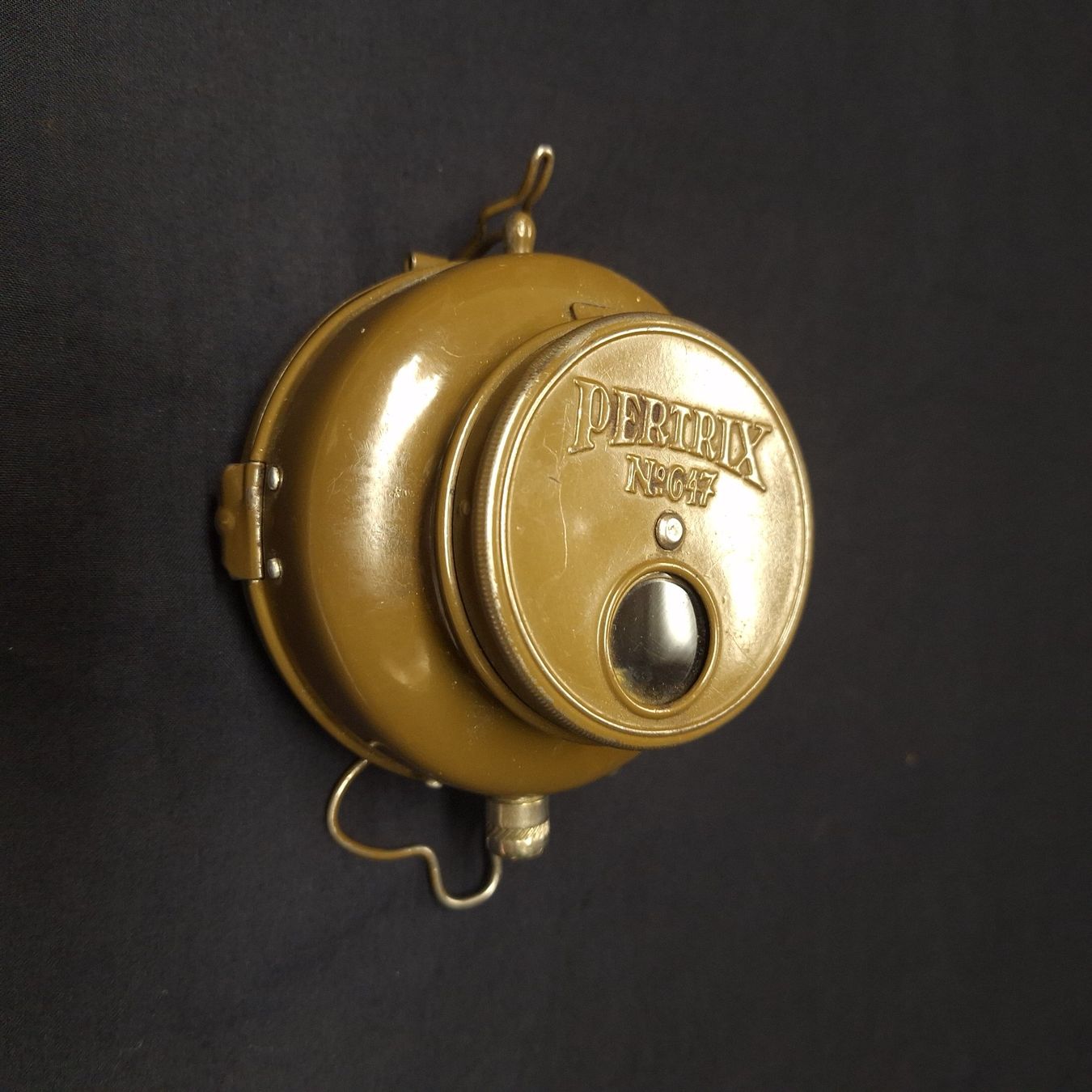 Lampen: Versand möglich! Alte Taschenlampe Petrix 647 – Gebraucht aus Winterthur von Goldpipau 1