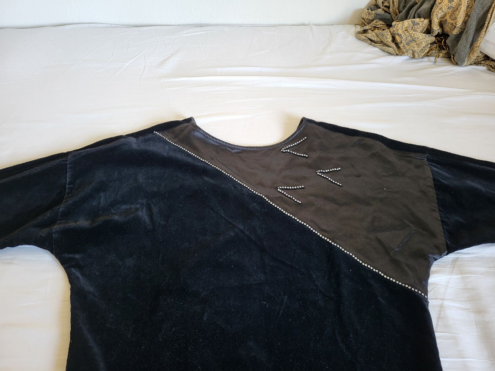 Vestiti: Elegantes Vintage '70-'80 Samtkleid schwarz – Usato da Zürich venduto da sahaara01 2