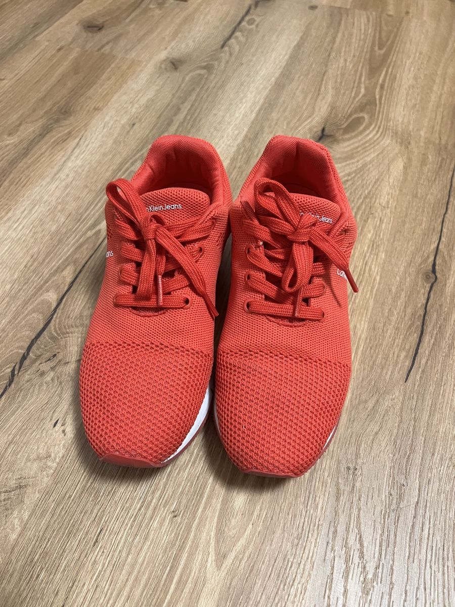 Calvin Klein Scarpe da donna: Calvin Klein Sneaker – Usato da Derendingen venduto da sam-jh 1