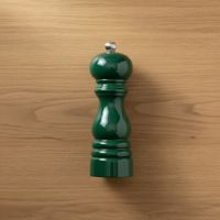 Peugeot PARIS Moulin à poivre   18cm vert Neuf .