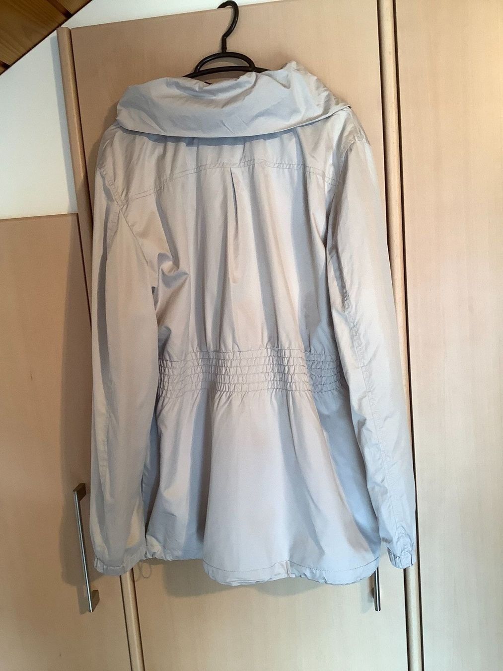 Betty Barclay Jacken: Jacke Betty Barclay grau silber – Gebraucht aus Oberlunkhofen von dreihaselnuesse 2