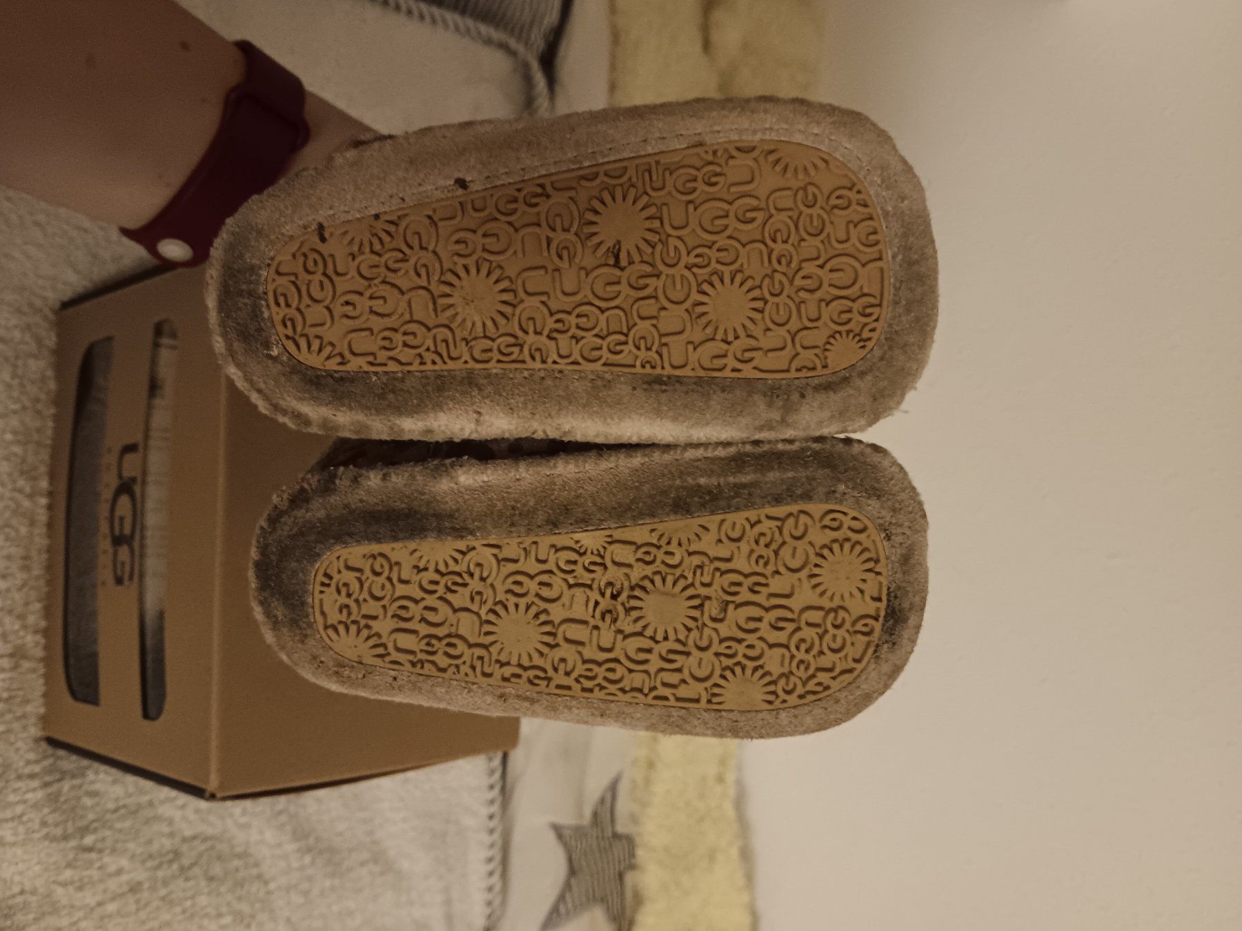 Ugg Scarpe per ragazzi: UGG Boots Leopard Baby – Usato da Wynigen venduto da La_Talpa 4