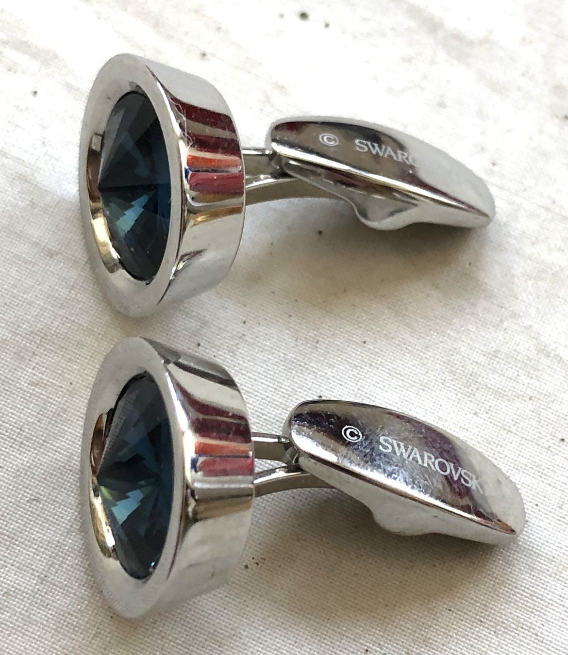 Swarovski Gemelli: Swarovski - Manschettenknöpfe - blau – Usato da Schaffhausen venduto da durruti 2
