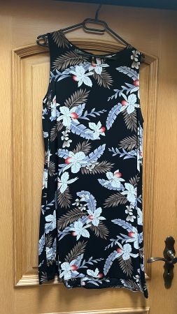 Sommerliches, ärmelloses Kleid mit Blumenmuster, Grösse M