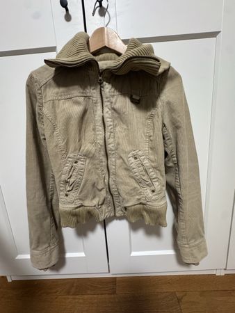 Damen Jacke beige Grösse S guter Zustand