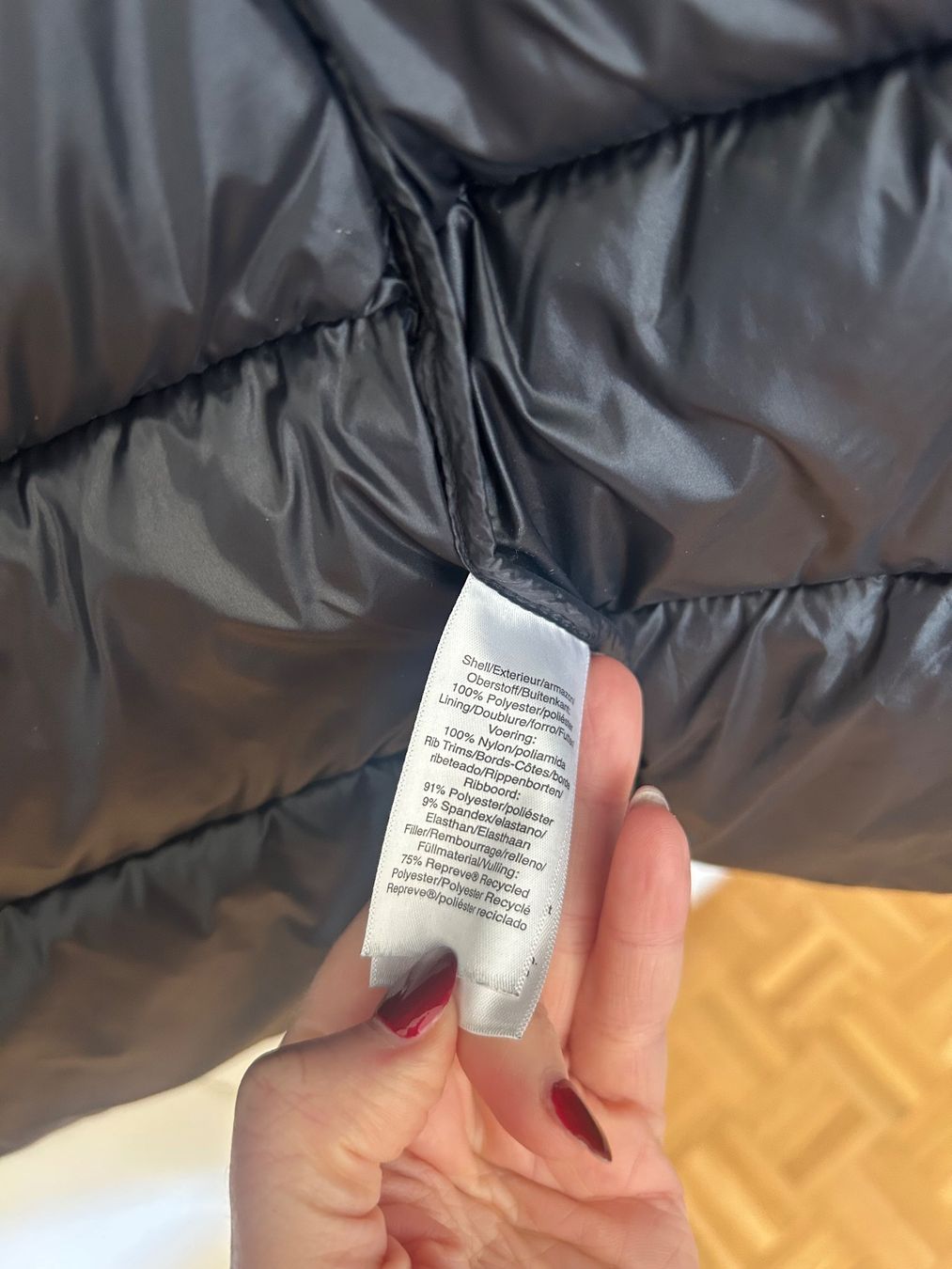 DKNY Giacche: Winterjacke DKNY: Gr. M, schwarz – Nuovo (secondo la descrizione) da Basel venduto da Interstellar85 5