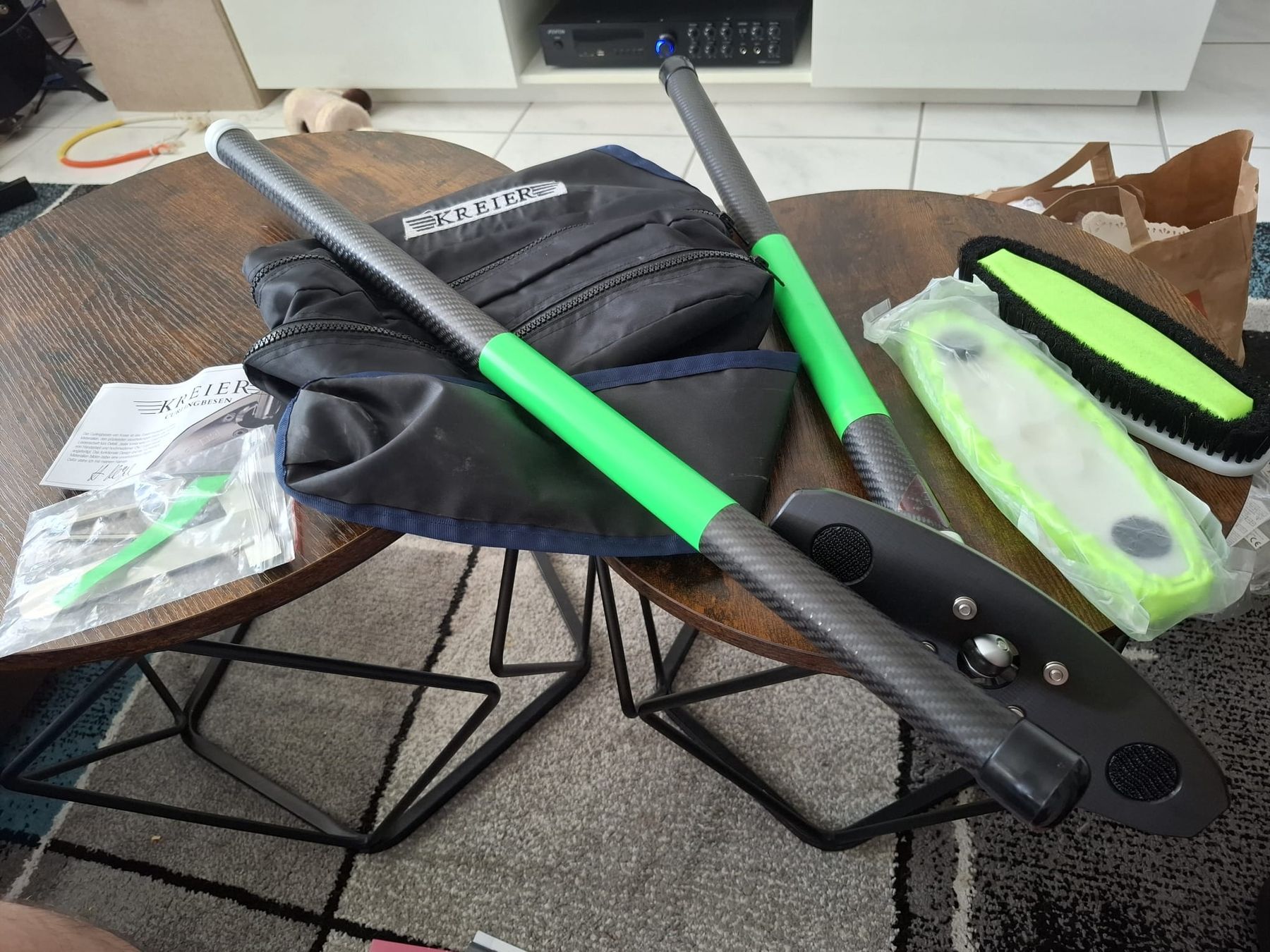 Autres appareils de nettoyage: Kreier Carbon Curlingbesen – Neuf (Voir description) à Wetzikon ZH par Petra210