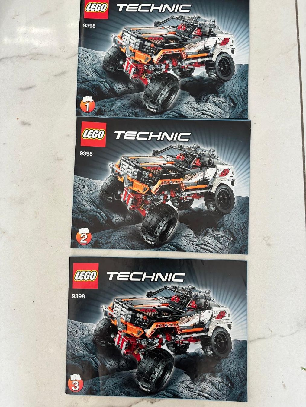 Lego Spielzeuge: LEGO Technic Bauanleitungen Konvolut – Gebraucht aus Naters von zub_zrz8 1