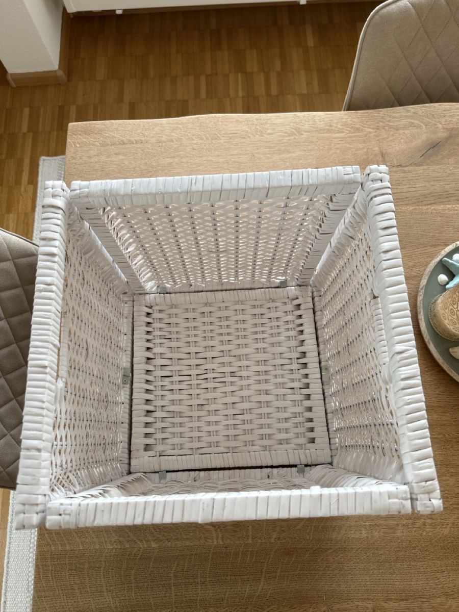 Ikea Autres articles pour la maison: Korb weiss von Ikea – Neuf (Voir description) à Ettingen par JaneSP 1