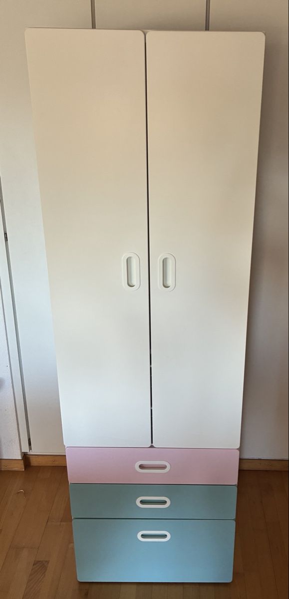 Armadi: Kinderkleiderschrank (IKEA) mit 3 Schubladen – Usato da Dübendorf venduto da julewolke