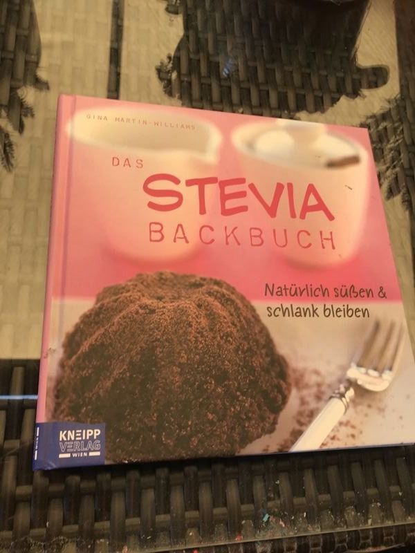 Bücher: Das Stevia Backbuch – Neu (gemäss Beschreibung) aus Bergdietikon von book-4-you
