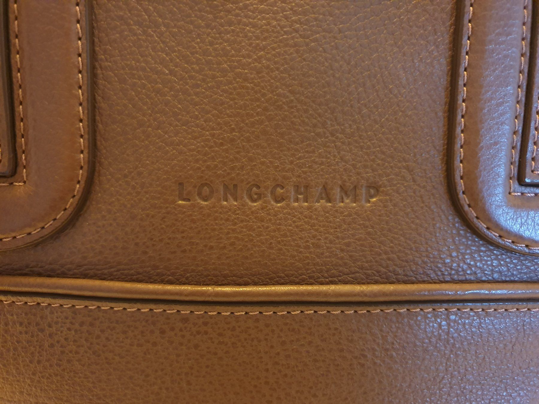 Longchamp Borse da donna: Longchamp Lederhandtasche – Usato da Luzern venduto da J.Co