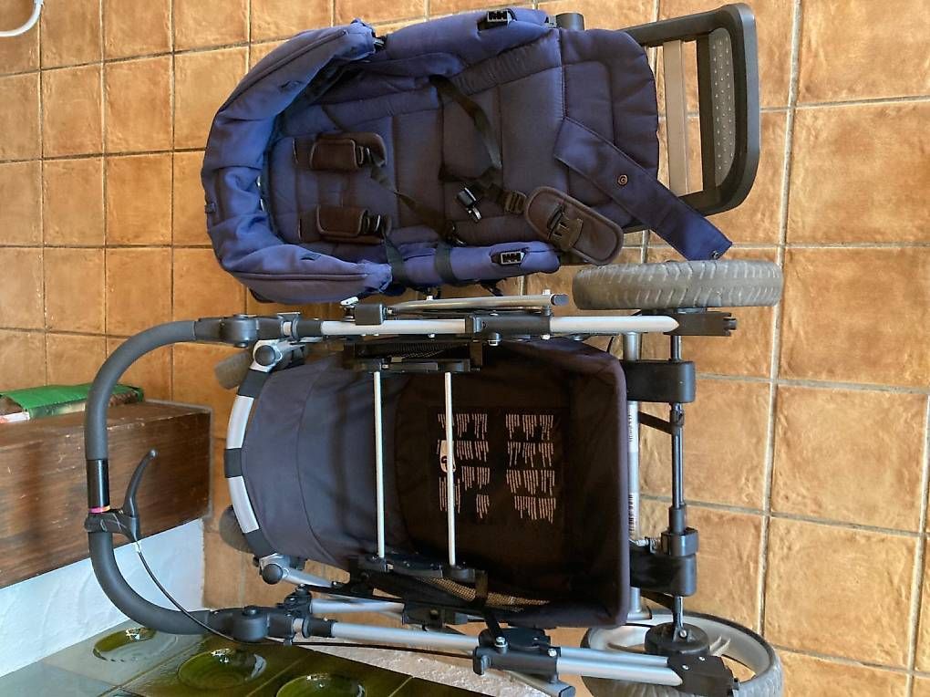 Teutonia Carrozzine: Kinderwagen  und Buggy – Usato da Steffisburg venduto da Funki01 1