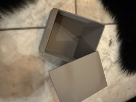 Guess Uhrenbox/Schmuckschatulle - Ideal als Geschenkidee!