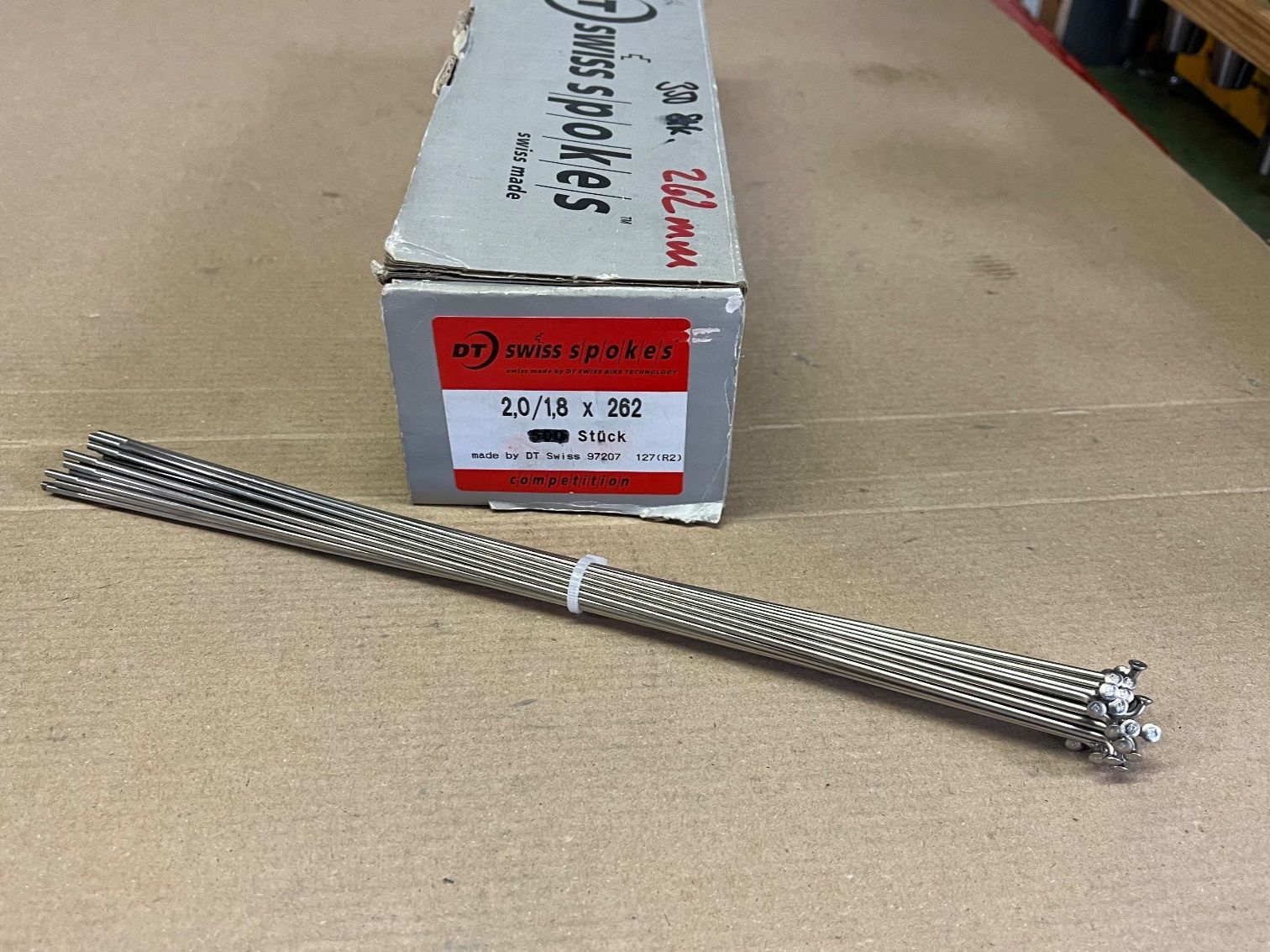 Swiss Pezzi di ricambio: 36 Stk. Speichen DT Swiss Competition Spokes – Nuovo (secondo la descrizione) da Untervaz venduto da Xun