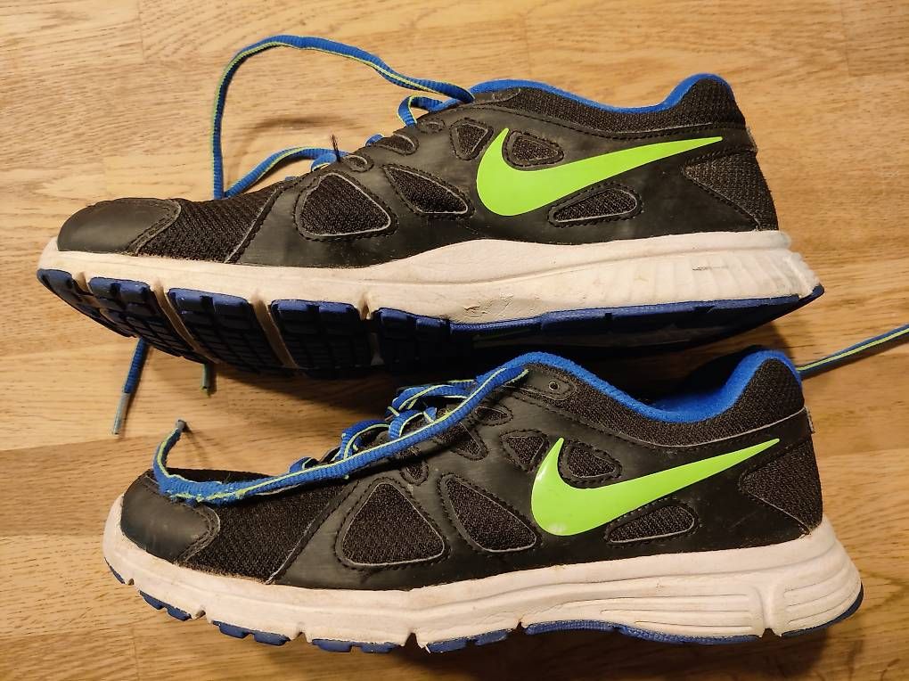 Scarpe da uomo: Nike Sneaker Gr. 42 – Usato da Winterthur venduto da M.P.1972