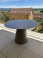 Table de jardin beige ronde 120cm