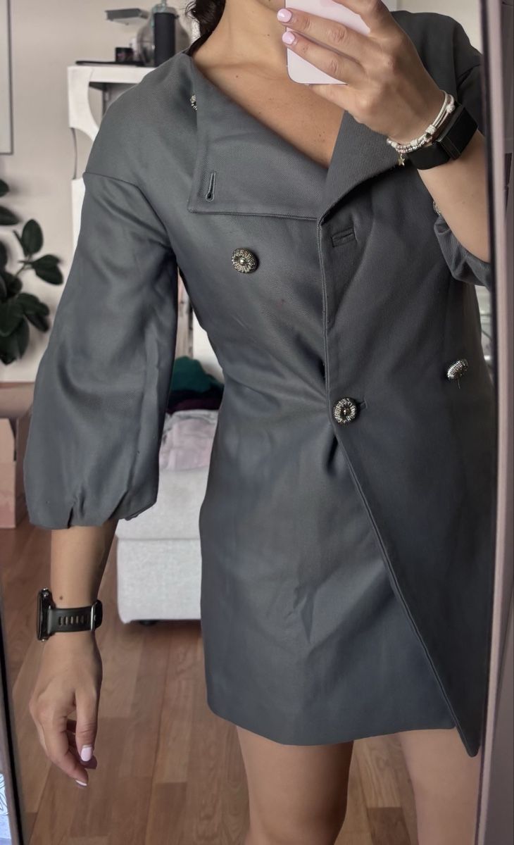 Cappotti: Noramluiisa Coat grey size M excellent condition – Nuovo (secondo la descrizione) da Zürich venduto da mat_58mf