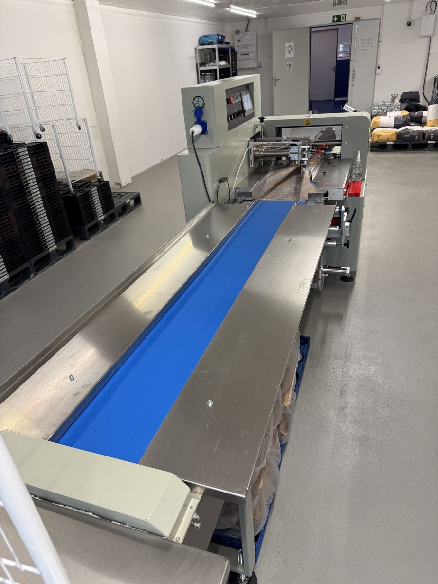 Tutte le macchine: Industrial Flow Wrapper - Efficient Packaging Solution – Nuovo (secondo la descrizione) da Wädenswil venduto da GlobalEcom 2