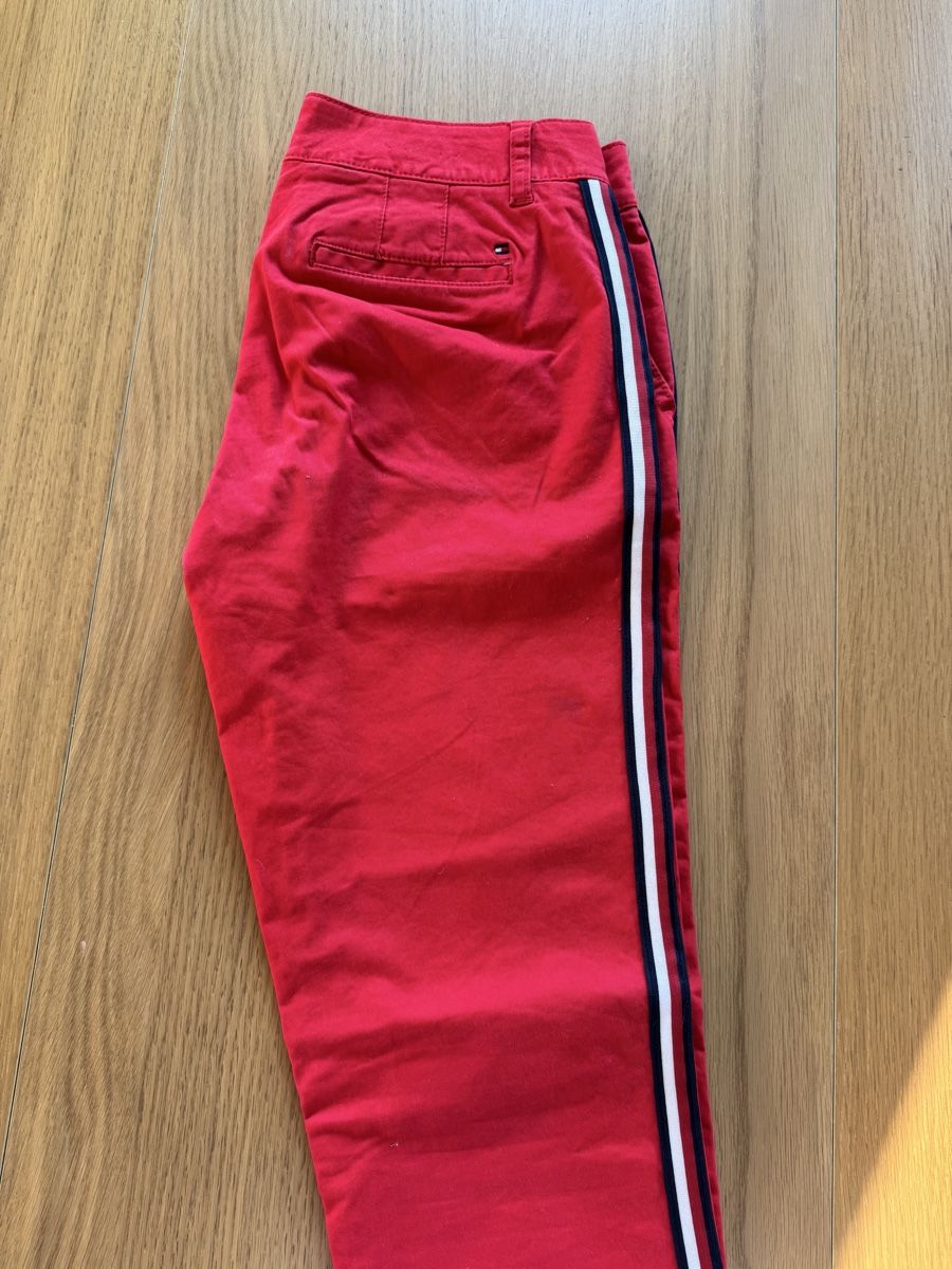 Tommy Hilfiger Hosen: Tommy Hilfiger Hose rot  – Neu (gemäss Beschreibung) aus Liestal von lea_j9xn 4