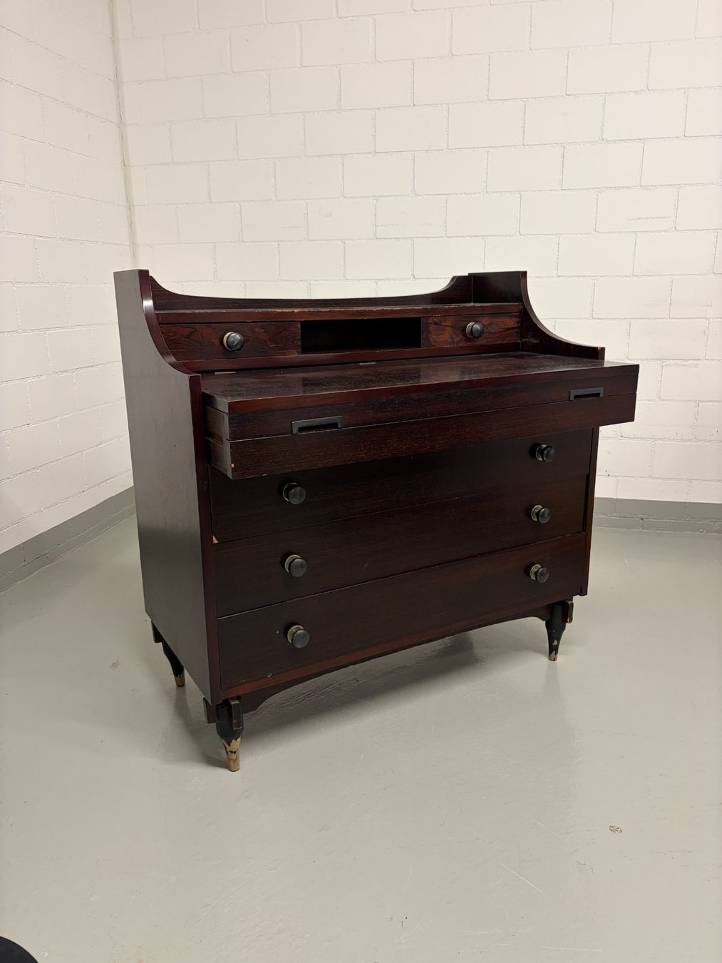 Commodes: Valerio Sacchetti, Kommode Mahagoni – D'occasion à Zürich par less_more