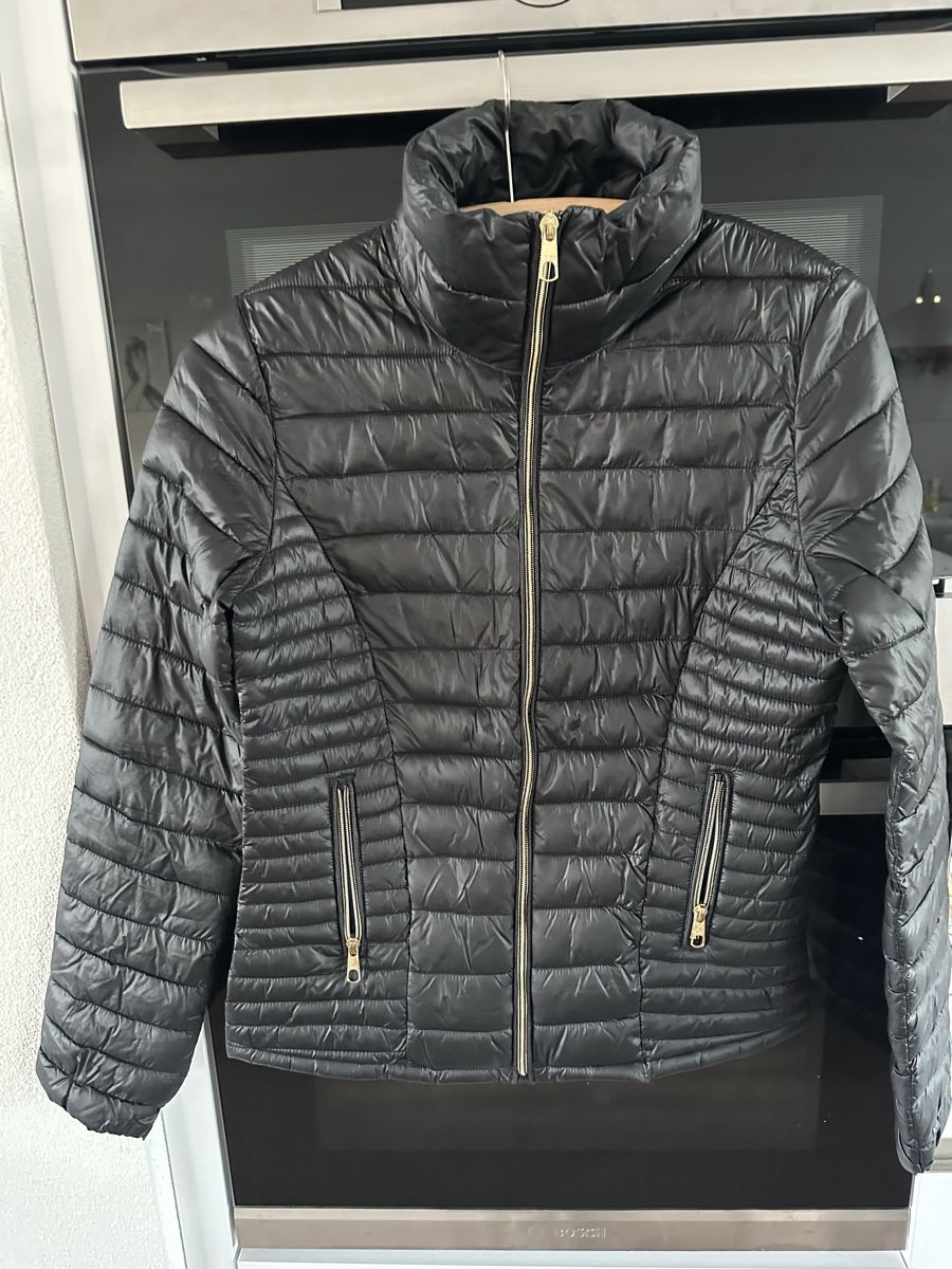 Giacche: Schwarze Stepjacke – Usato da Wollerau venduto da sesi2204