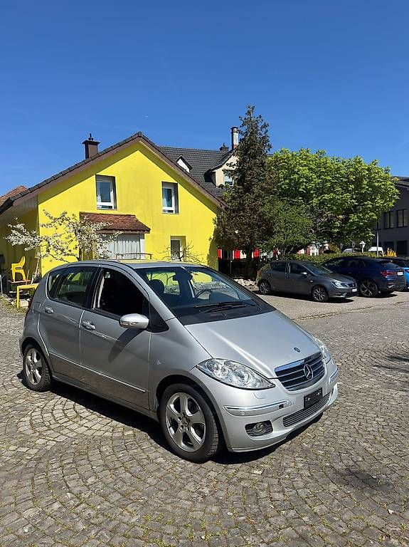 Automobili: Mercedes  – Usato da Schönenwerd venduto da GMAF