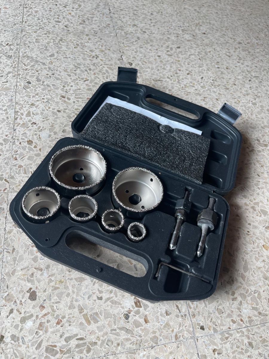 Alle Werkzeuge: Kit scies cloches differents modèles  – Gebraucht aus Gerolfingen von Dodging 2