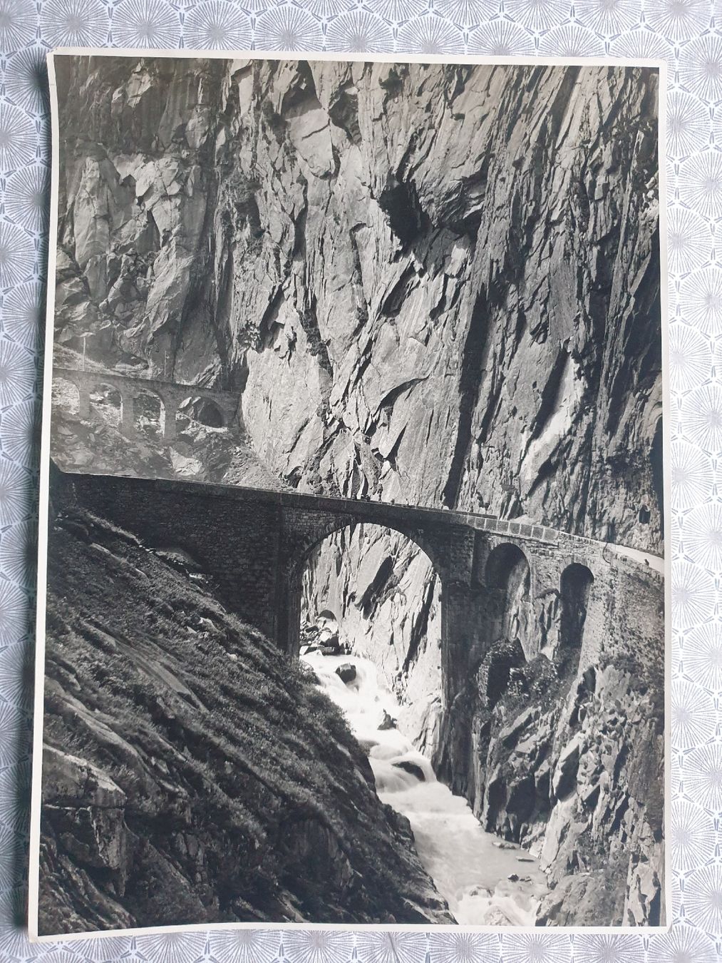 Foto & Immagini: Foto Schwarz+Weiss – Nuovo (secondo la descrizione) da Zürich venduto da yoarg