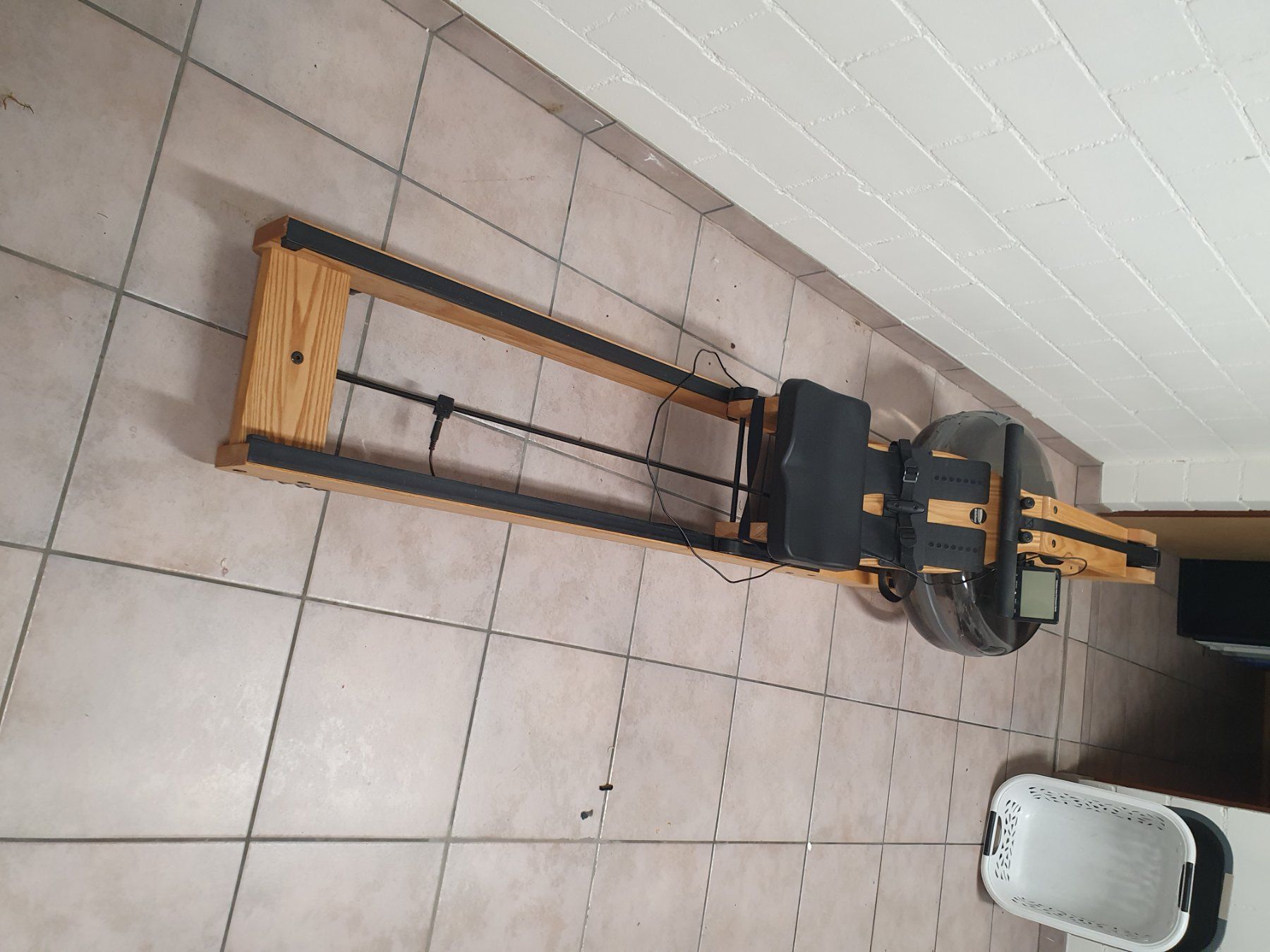 WaterRower Vélos d'appartement: Rudergerät WaterRower – Défectueux à Tobel par Fiatagri