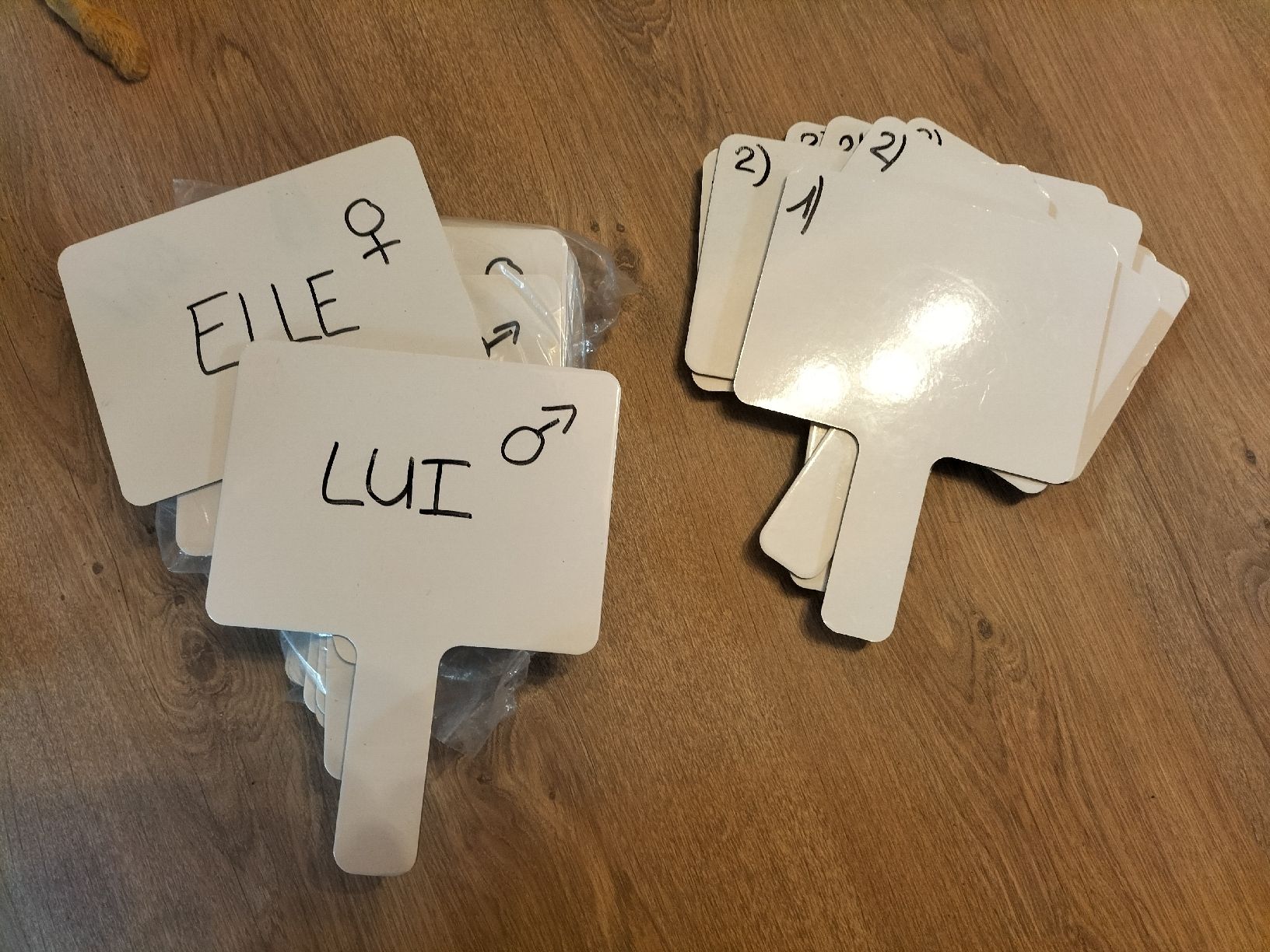 Giochi: 30 panneaux jeux mariages – Usato da Gillarens venduto da Emy_28