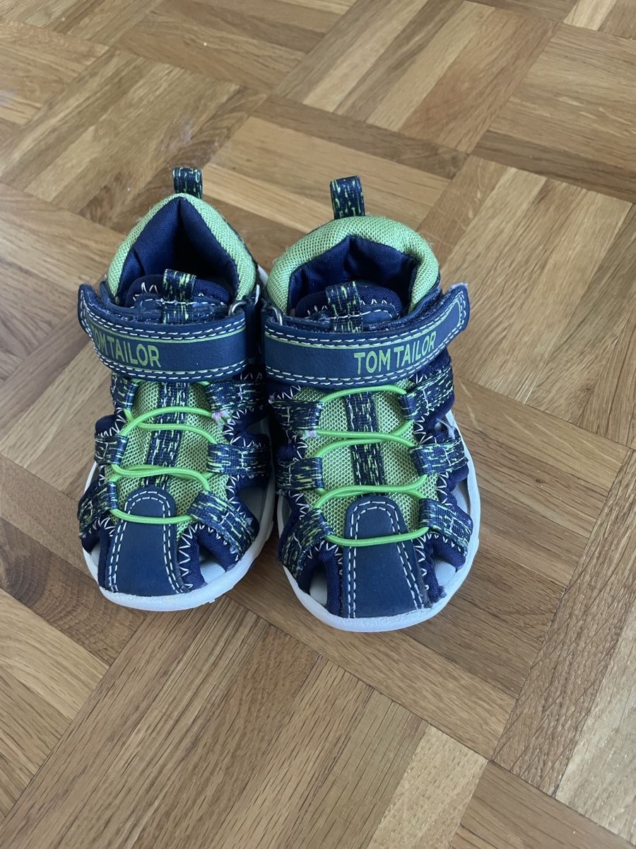Tom Tailor Scarpe per ragazzi: Sandales enfant Tom Tailor bleu vert pointure 21 – Usato da Versoix venduto da Pti-pois