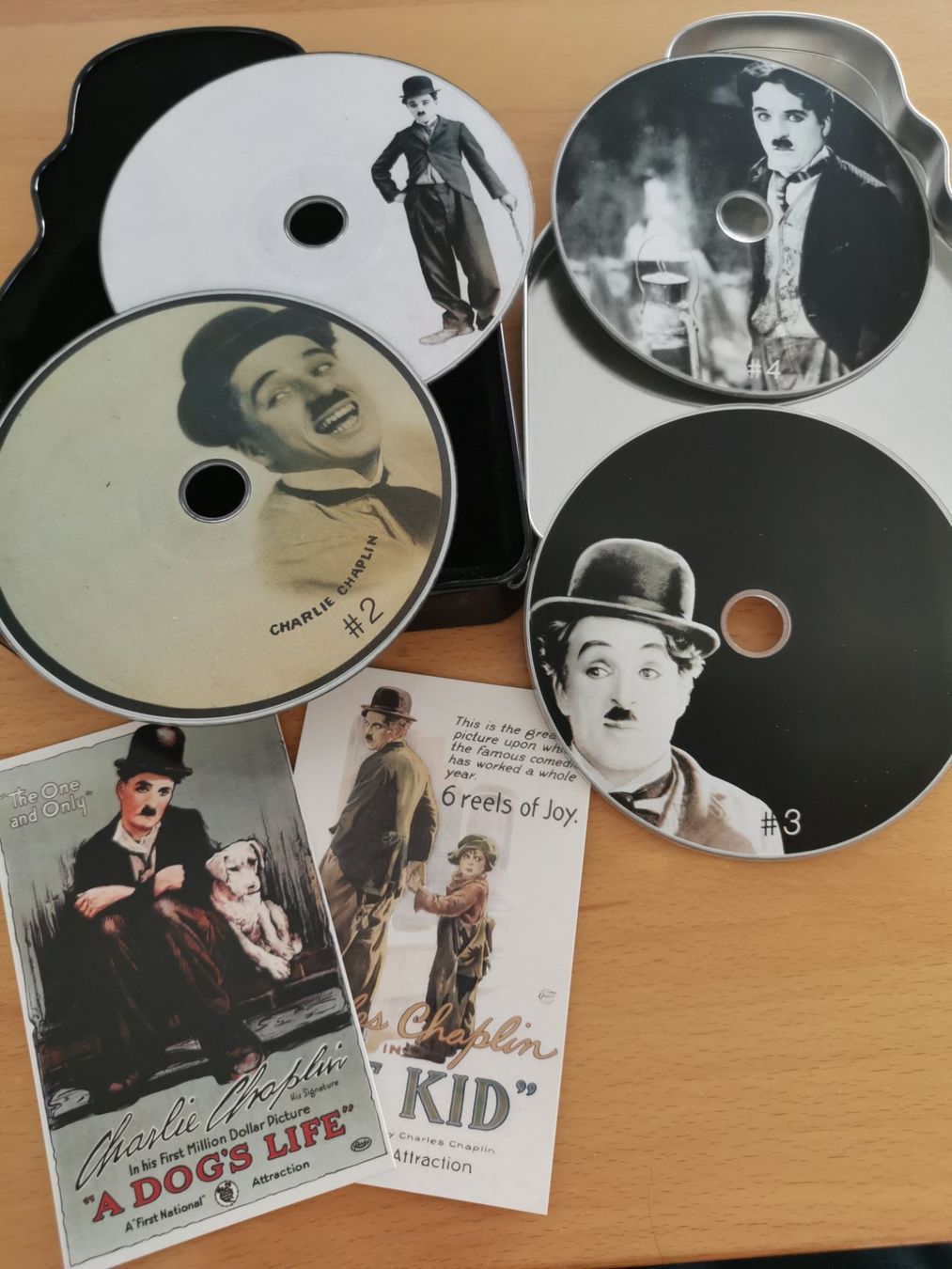 Tutti i DVDs: Charlie Chaplin DVD, Blechdose, 4 DVDs – Usato da St.Gallen venduto da Tamal0204 2