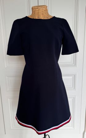 Tommy Hilfiger robe patineuse bleu marine taille 34