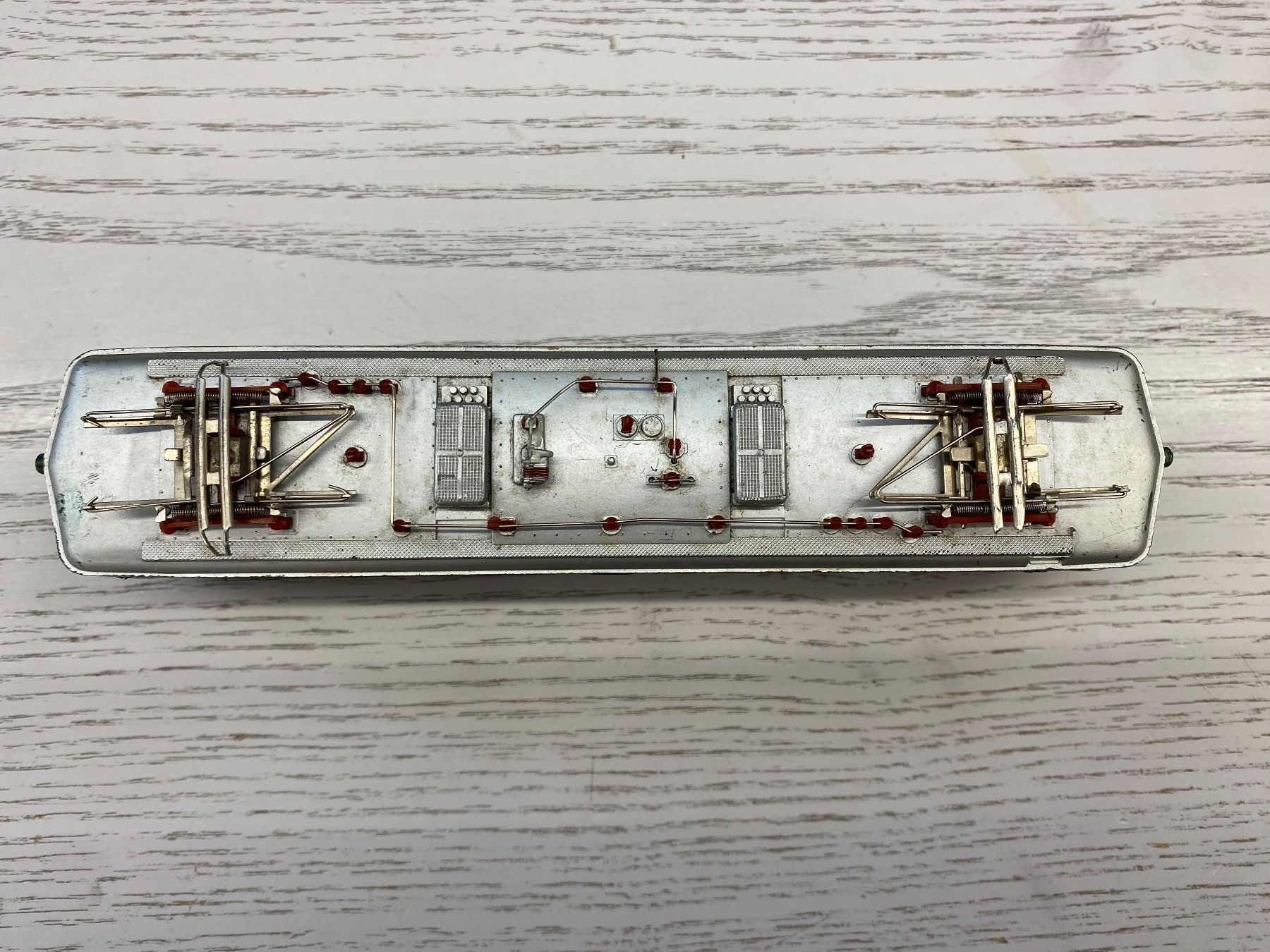 Märklin Modelleisenbahnen: Märklin 3050 SBB Ae 6/6 Bern – Gebraucht aus Lupsingen von New-Haven 3