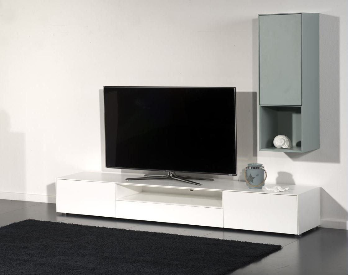 TV Möbel: Lowboard SKYLINE weiss matt 220 cm – Neu und originalverpackt aus Unterentfelden von moebelrufli