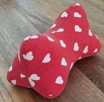 Kissen rot mit Herzen Handmade
