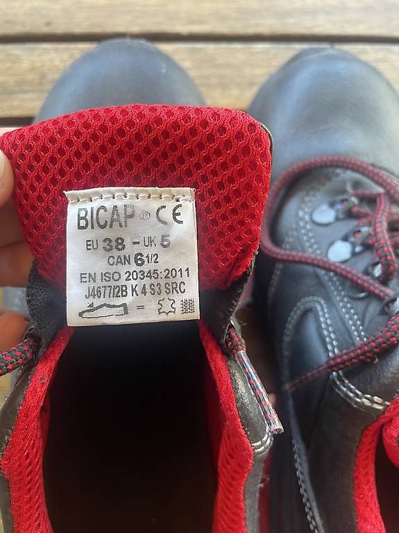 Chaussures hommes: Sicherheitsschuhe Gr.38  – D'occasion à Kerzers par mro_zw5m 2