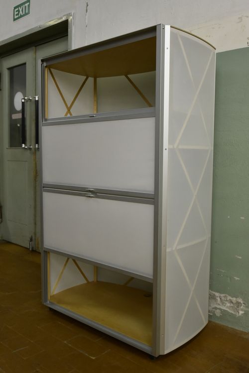 Thut Kommoden: Designer Kommode Thut Folien-Kommode – Gebraucht aus Lichtensteig von UsedIN 6