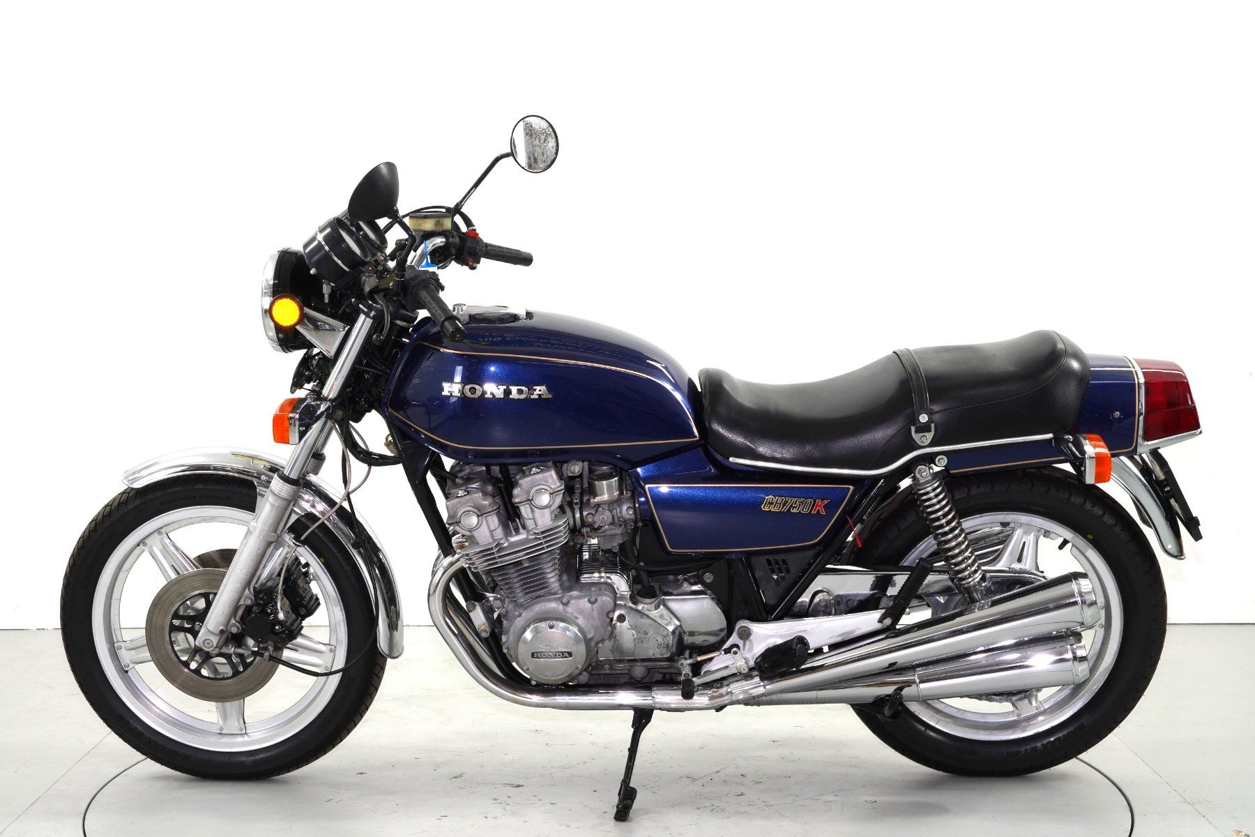 Honda Strada: Honda RC 01 / CB 750 – Usato da Winterthur venduto da MCW 1
