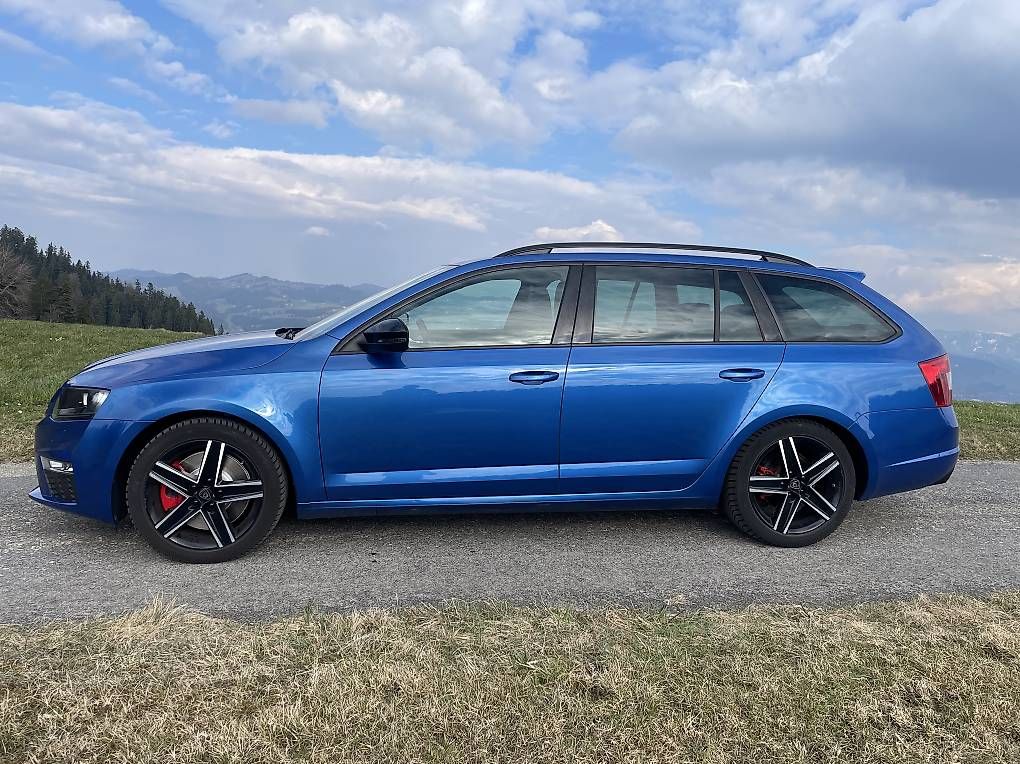 Skoda Automobili: Gepflegter Skoda Octavia RS – Usato da Lauperswil venduto da lee2011 1