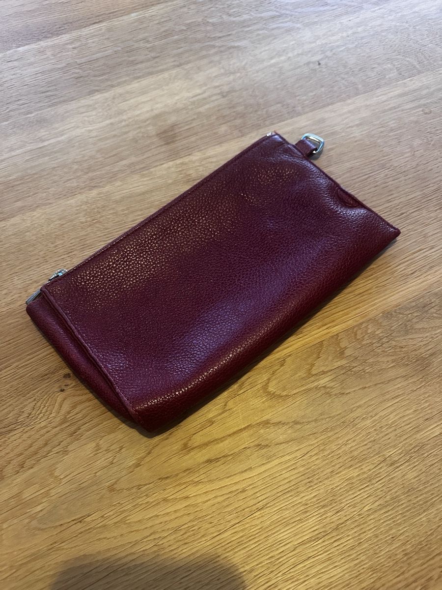 Longchamp Custodie per cosmetici: Longchamp Leder Kosmetiktasche/Clutch – Usato da Zürich venduto da lid_lqc8
