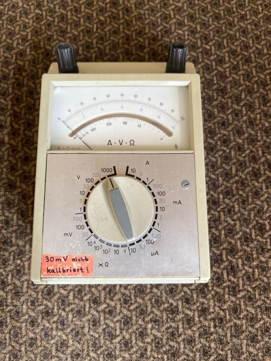 Hewlett Packard Mesurer: Voltmeter Hewlett Packard – D'occasion à Gams par Akgams