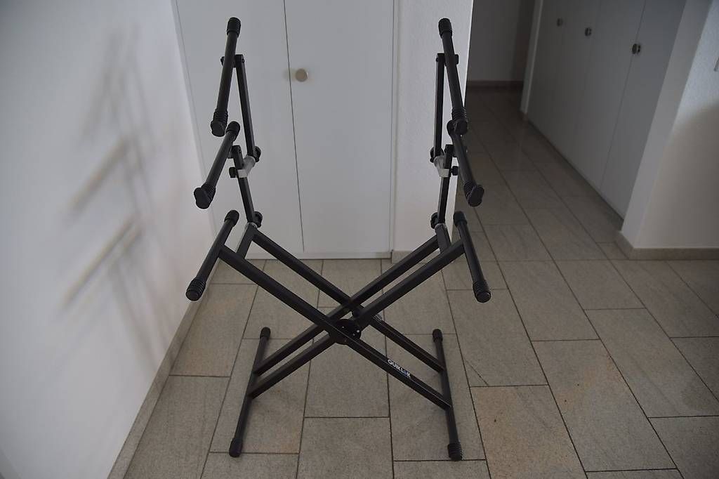 Supporti per strumenti musicali & leggii: Professioneller Doppel-Keyboardständer Quik Lok QL723 – Usato da Jona venduto da nice2have4us01 2