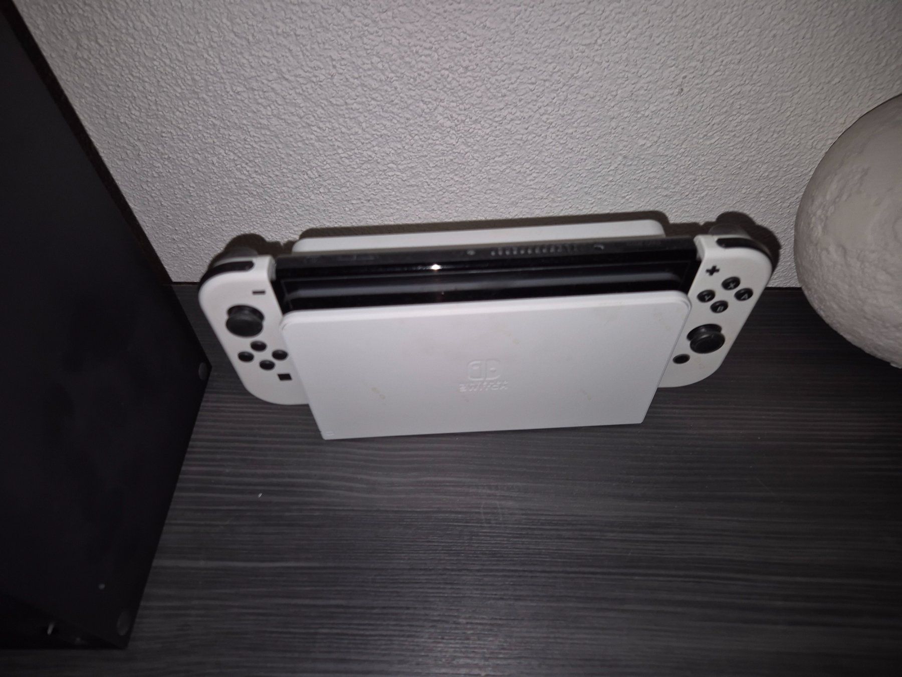 Nintendo Console: Nintendo Switch OLED Modell Konsole weiss gebraucht – Usato da Niederweningen venduto da era_s96g