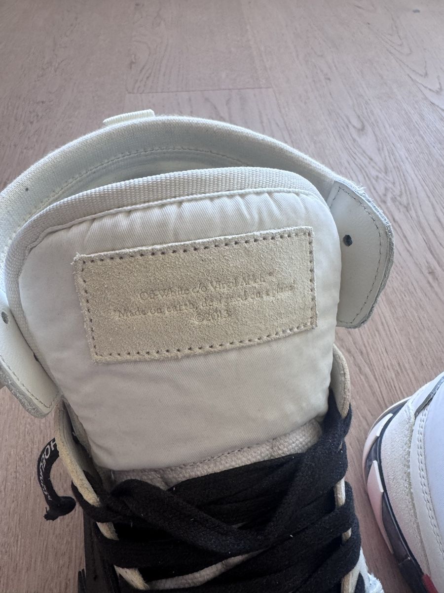 Off-White Scarpe da uomo: Off-White Vulc High Sneaker, Grösse 46, neuwertig – Nuovo (secondo la descrizione) da Arnegg venduto da PascalHelfenberger 2