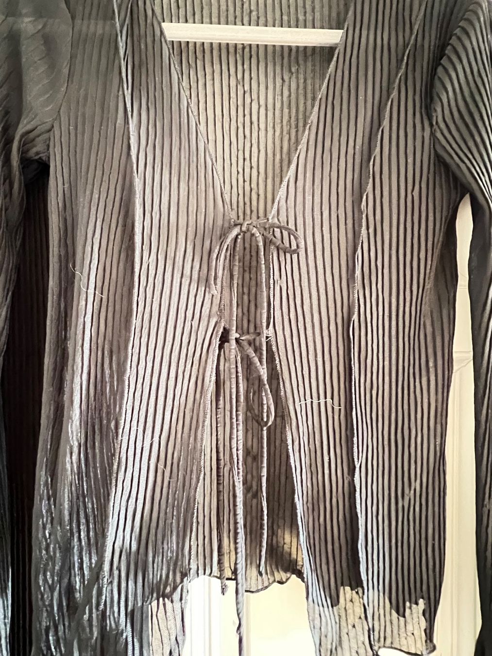 Zara Lotti di vestiti: ZARA schwarzer Plisee 2-teiler mit transparentem Oberteil – Usato da Zürich venduto da Lotti243 1